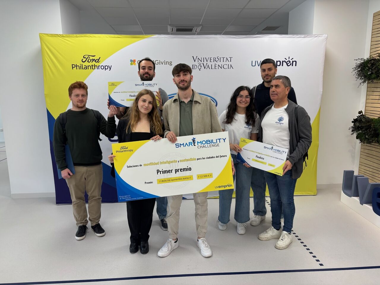 Sergio with the AIntegra team at the Ford Smart Mobility Challenge award ceremony